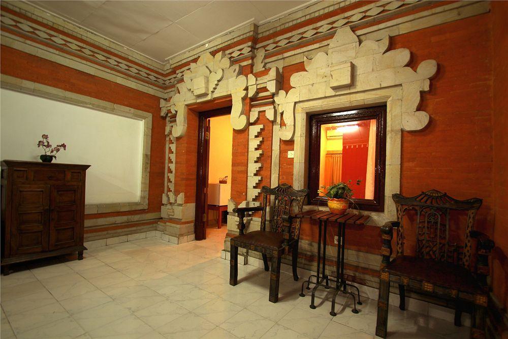 Jesens Inn I Кута Екстер'єр фото