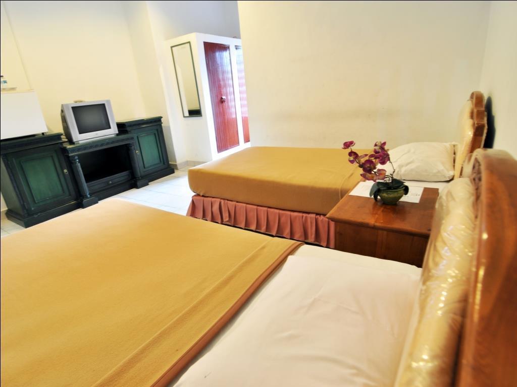 Jesens Inn I Кута Екстер'єр фото