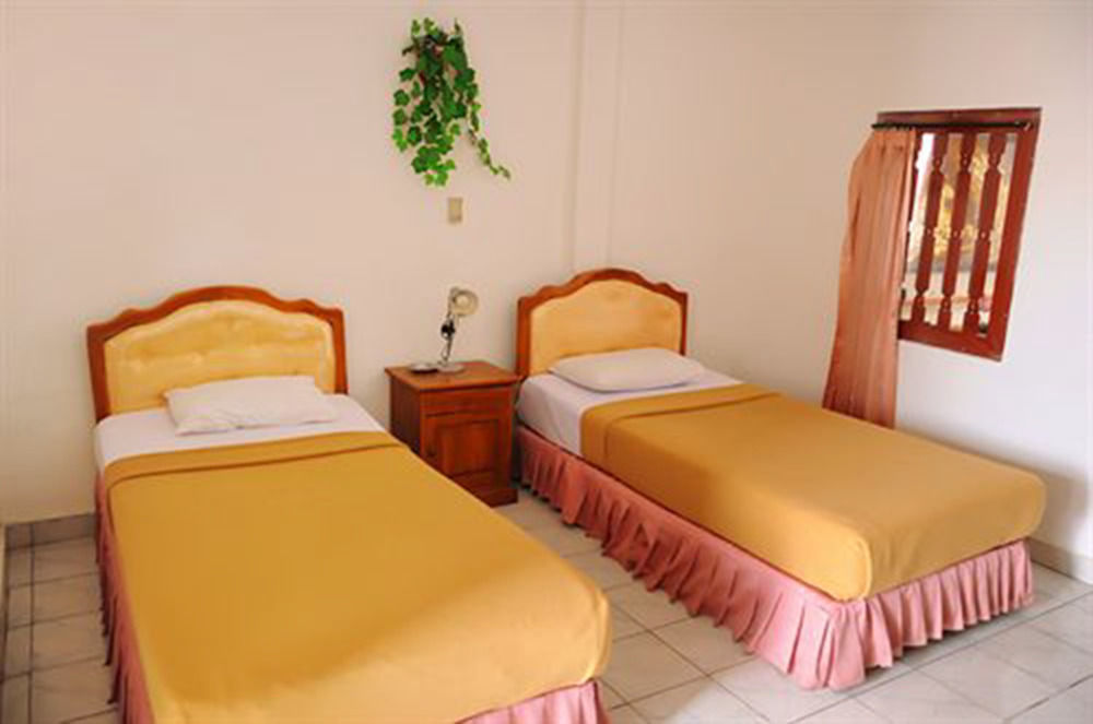 Jesens Inn I Кута Екстер'єр фото