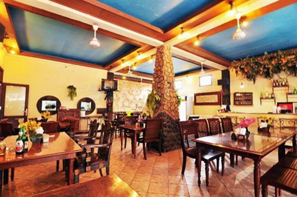 Jesens Inn I Кута Екстер'єр фото