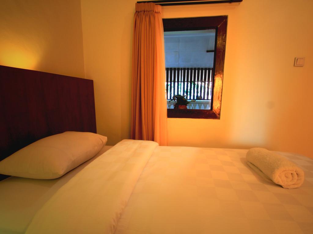 Jesens Inn I Кута Екстер'єр фото