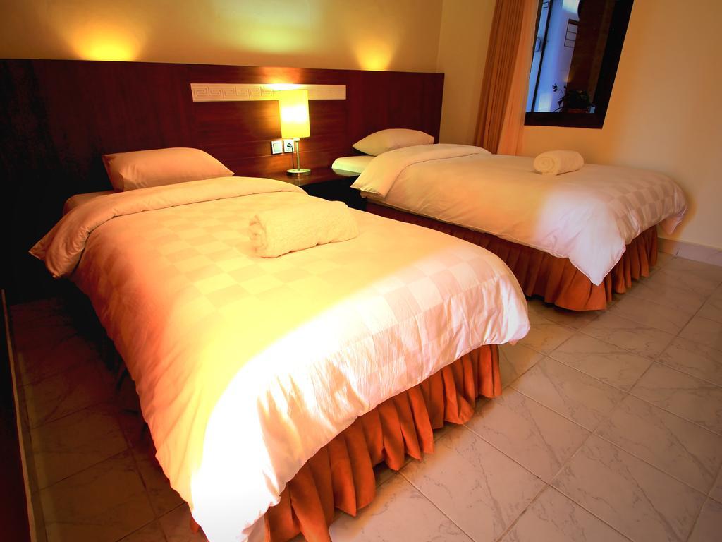 Jesens Inn I Кута Номер фото